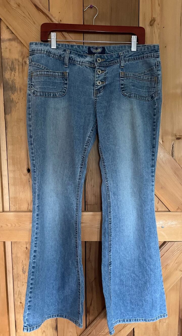 Vintage Y2K Angels Light Wash Low Rise Button Fly Flare Jeans, Size 15 Juniors